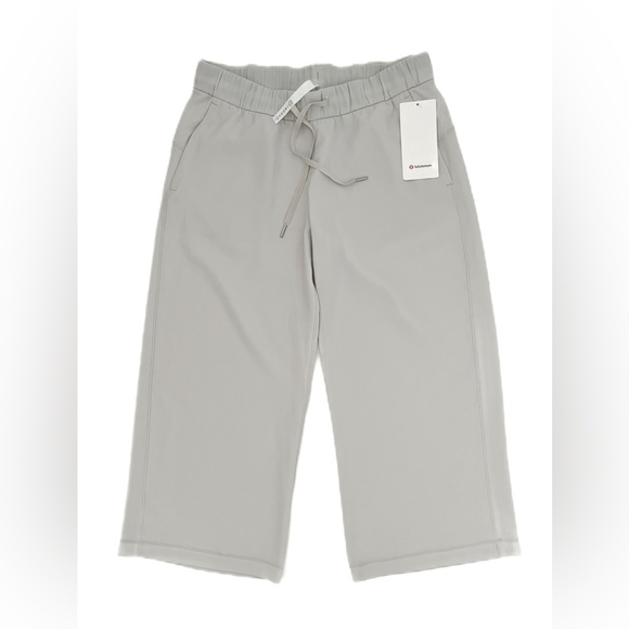lululemon athletica Pants - Lululemon On the Fly Wide-Leg 7/8 Pant In Silverstone
